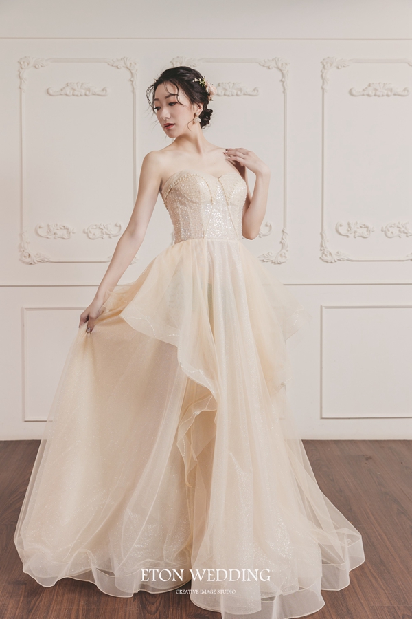 婚紗禮服,晚禮服,手工婚紗,禮服租借,婚紗出租